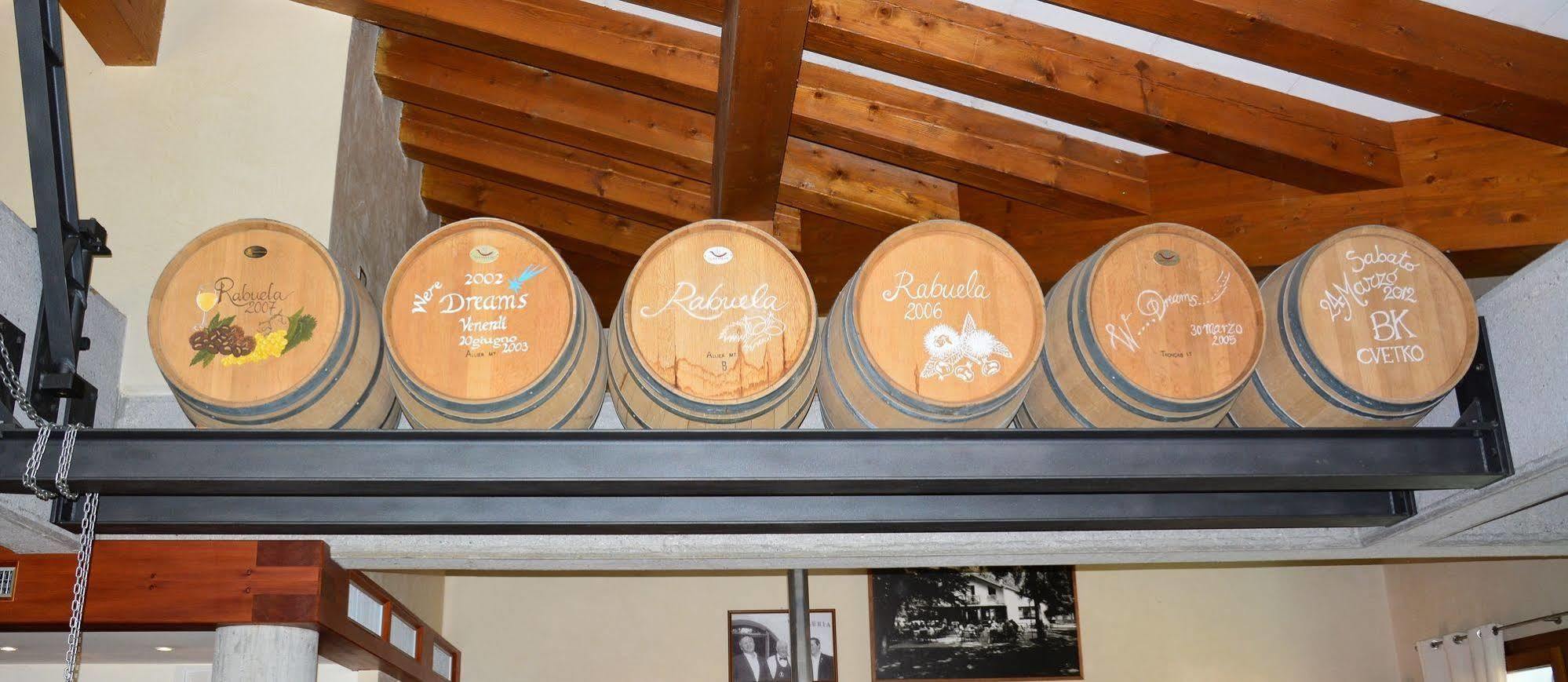 Vinnaeria La Baita Capriva del Friuli Kültér fotó